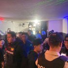 El bar no contaba con los permisos de funcionamiento y  fue cerrado tras una inspección que reveló varias irregularidades.