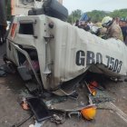 El accidente registrado involucró a dos vehículos pesados. Testigos hablan de un tercer vehículo liviano como causante del siniestro, pero la CTE aún no lo confirma, investiga el caso.