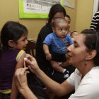 Inicia la Campaña de Vacunación contra Poliomielitis, Sarampión y Rubéola para los niños en Quito