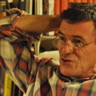 Guillermo Saccomanno había ganado los premios Hammett de novela negra en Gijón y del Biblioteca Breve de Seix Barral. Fue historietista y cronista.