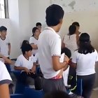 En el video se puede observar como la rectora encara al menor de edad.