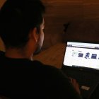 La IA está ayudando a los emprendimientos a ofrecer sus productos las 24 horas al día.