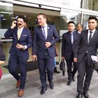 Cristian Romero (centro) y a su izquierda Michael Hernández están procesados en Metástasis y Plaga, como apartes de una red criminal.