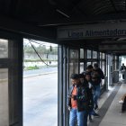 Cables zafados, mobiliario sustraído, puertas averiadas y otros daños son la realidad en las paradas del Corredor Central Norte.