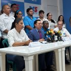 El abogado del movimiento Revolución Ciudadana (RC) explicó los procesos que iniciará por la pancarta en el coliseo Yeyo Úraga.