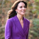 Kate Middleton rompe el protocolo por una niña