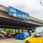 El Municipio reconoció que en 9 pasos vehiculares hay 13 pantallas led.