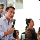 Daniel Noboa ofrece ayudas a los migrantes retornados.