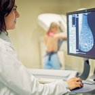 En la actualidad existen herramientas que permiten una detección temprana del cáncer, como los biomarcadores tumorales.