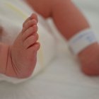 Un padre de familia denunció sobre una supuesta negligencia médica en la atención de emergencia a gemelos prematuros