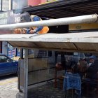 Obra. Personal acudió al sitio y cambiaron el techo de la parada