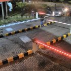 Captura de video en la que se observa a los encapuchados que intentaron ingresar a la urbanización Entre Lagos.