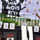 Caso Las Malvinas: colgaron pancartas tras dos meses de desaparición.