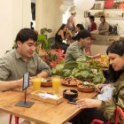 María Pan y Cocina se mudó recientemente a un local más espacioso. Es conocido por su menú de brunch.