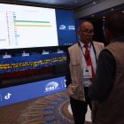 En el Centro de Mando del CNE continuaba el procesamiento de las actas para conocer los votos que alcanzaron Daniel Noboa y Luisa González, tras las elecciones.