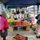 Son al menos 25 comerciantes los que, de forma permanente, están ya en el sitio para reactivarlo.