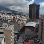 Los edificios se levantaron en los años sesenta. En la mayoría de ellos hay oficinas.