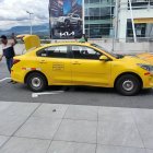 El abanico de empresas que brindan el servicio de traslado al aeropuerto es amplio.