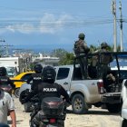 En la escena del crimen, los agentes de Criminalística levantaron al menos 25 indicios balísticos.