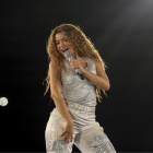 La cantante Shakira durante su presentación en Lima, luego de superar problemas de salud.
