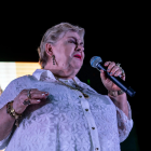 Paquita la del barrio durante una presentación.