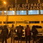 Tres hombres fueron detenidos en La Roldós la noche del 22 de febrero del 2025.