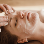Las prácticas que ayudan a cuidar la piel