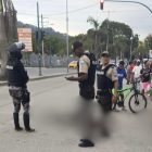 Muerte. En Esmeraldas, un policía muere al tratar de capturar a dos sicarios que habían asesinado a un hombre.