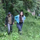Los hermanos Carlina y David Derks viven en el barrio Sisapungo. Desde hace 30 años son vecinos de la quebrada Rumiwayku.
