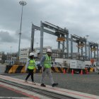 Puerto. Muestra de las actividades de comercio exterior de Ecuador en el puerto de aguas profundas en Posorja.