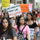 Miles de mujeres en Guayaquil marchan este 8 de marzo por igualdad de derechos y justicia.