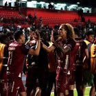 Los jugadores de Mushuc Runa y su festejo tras la victoria 2-1 sobre Orense que les dio el boleto a la fase de grupos de la Copa Sudamericana.