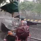 Tormenta en Guayaquil el 10 de marzo de 2025: fuertes vientos y lluvias causaron caídas de árboles e inundaciones en varias calles del centro y norte de la ciudad.