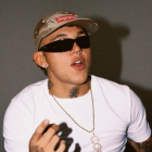 Beele sigue adelante con su gira "Frente al Mar" a pesar de la controversia, ofreciendo conciertos en Quito y Guayaquil en mayo de 2025.