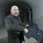 El ministro Gian Carlo Loffredo realizó un aprueba de los chalecos adquiridos.