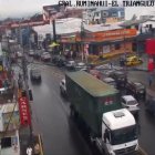 Mientras se atendía a la persona herida, el tránsito se congestionó en la autopista Rumiñahui, a la altura del sector El Triángulo.