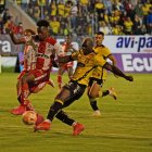 Felipe Caicedo jugó como titular.