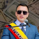 Daniel Noboa emitió un decreto para ratificar al dólar como la única moneda oficial de pago.