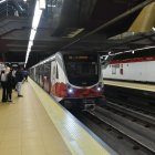 Se habilita la colocación de publicidad en las estaciones y en las pantallas de los trenes del metro.