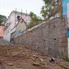 Residentes de San Sebastián hicieron público la caída del muro de una vivienda.