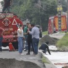 Tras el choque del tanquero, se formaron diques y se aplicó espuma especial para evitar un incendio y daños ambientales en Guayaquil.