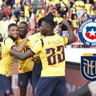 Ecuador visita a Chile por la fecha 14 de las eliminatorias sudamericanas.