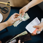 Cada vez más contribuyentes en Ecuador optan por negociar sus notas de crédito para obtener liquidez.