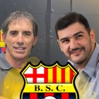 Guillermo Almada y el alcalde de Guayaquil Aquiles Álvarez y un encuentro de puro fútbol.