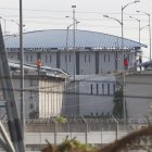 Una de las edificaciones del complejo carcelario de Guayaquil, en una de las jornadas de incidentes de los últimos cinco años.