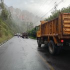 Las lluvias han provocado deslizamientos, como el de Nayón que bloqueó el paso en el sector de la UDLA.