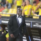 Segundo Alejandro Castillo, director técnico de Barcelona SC, destacó por su elegancia y presencia en el partido contra Independiente del Valle en la Copa Libertadores 2025.