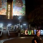 La mayoría de los locales se encuentran cerrados.