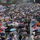Partidarios del presidente destituido Yoon Suk-yeol se reúnen durante una manifestación en Seúl, Corea del Sur, este sábado 5 de abril de 2025.