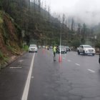 Por el deslizamiento se cerró la avenida Simón Bolívar, en sentido norte - sur.